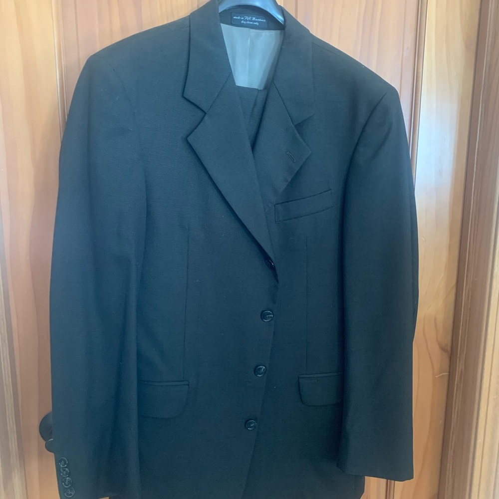 Black and Green Houndstooth Suit